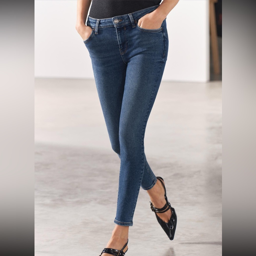 Zara High Waisted 80s Skinny Jeans